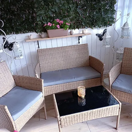 U Madzi I Arka 度假居